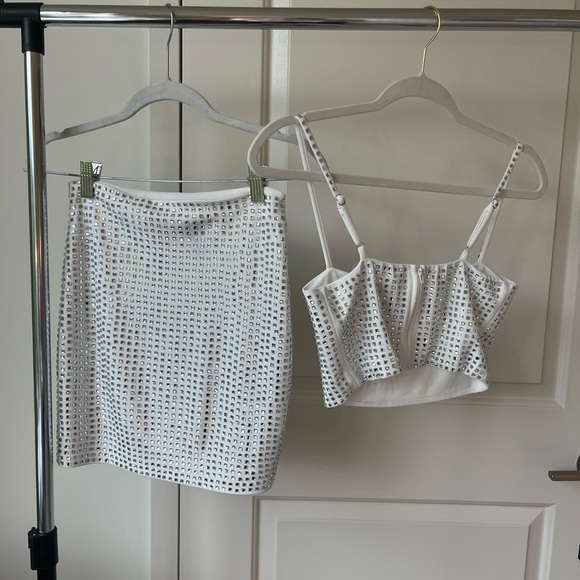 Windsor Two Piece Rhinestone Set - Picture 7 of 8